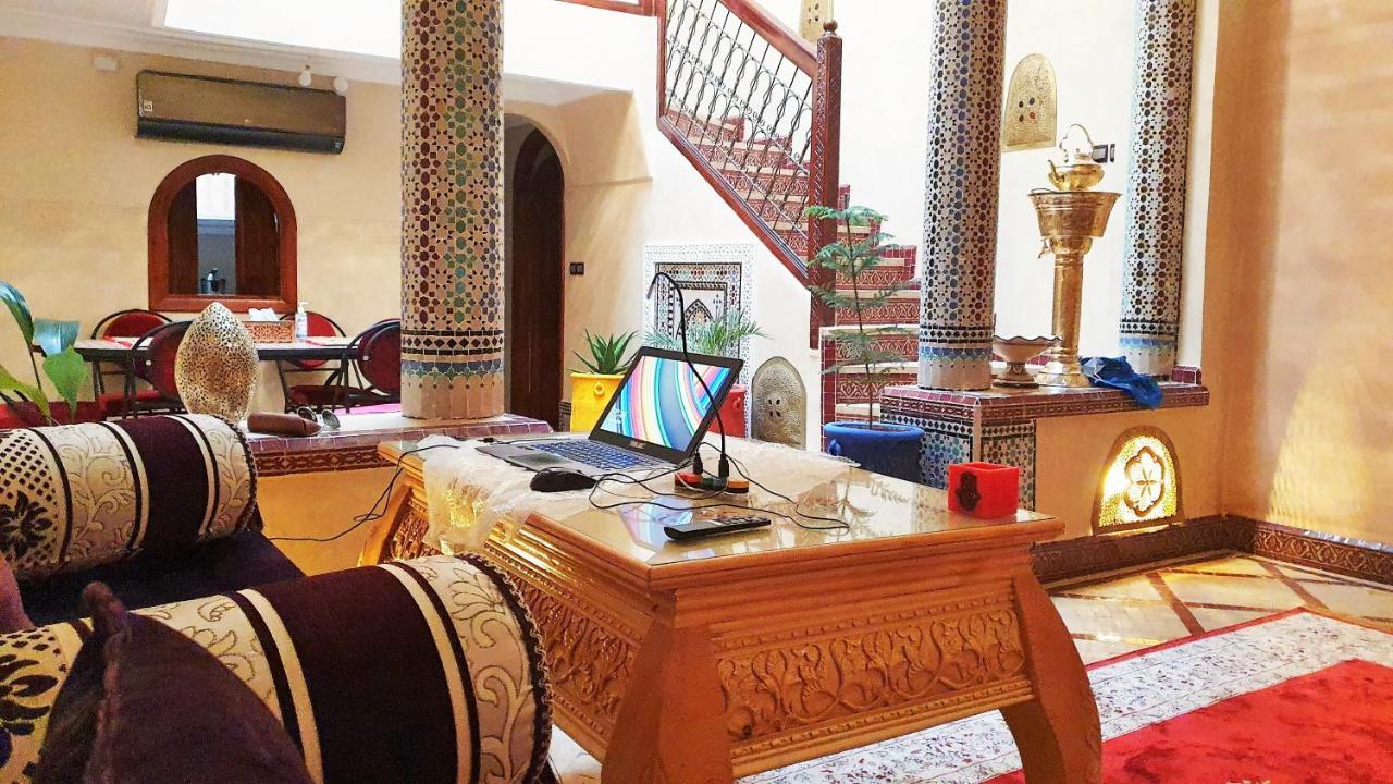 Charmant Riad Au Coeur De Marrakech Марракеш Экстерьер фото